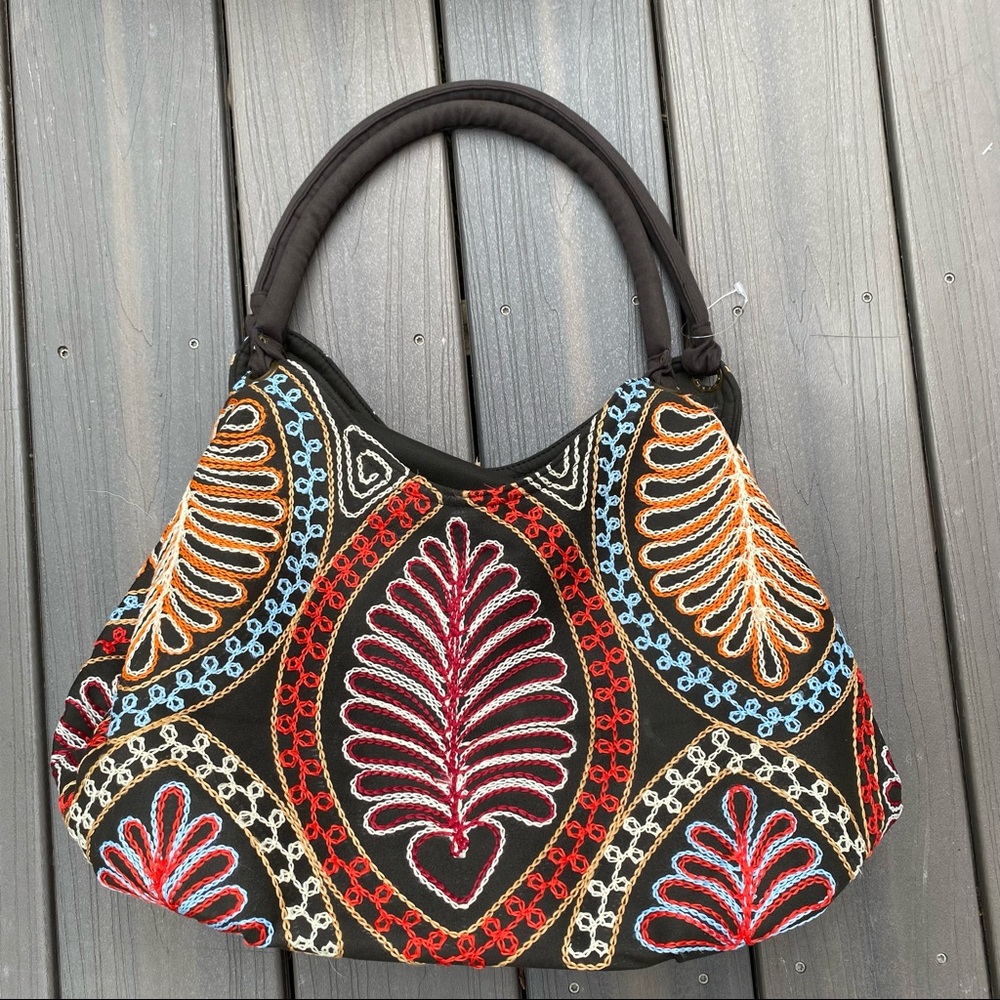 Artfully And Tastefully Embroidered Bag View 4